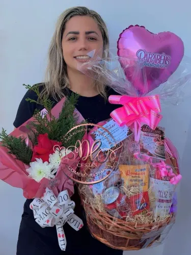 Cestas de chocolate - presente comemorativo