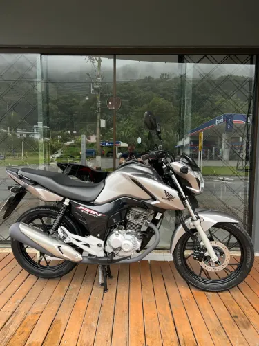 Honda Cg 160 Fan 2023 Único Dono (12.000 km)