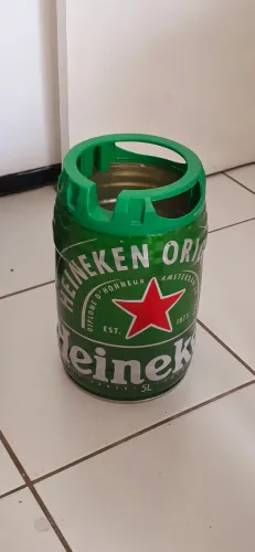 Leixeira de barril heineken