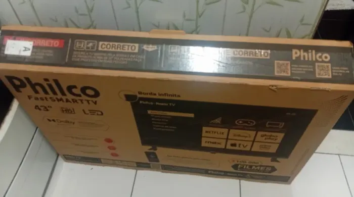 Tv 43 polegadas Philco Roku Nova com tela Quebrada só sai Som