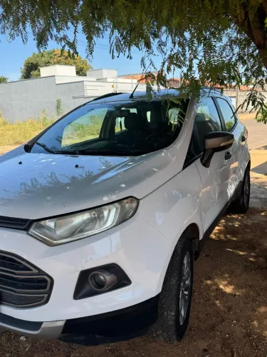 Ford Ecosport Freestyle 1.6 16V Flex 5P 2014