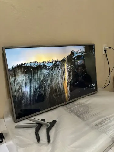 TV LG + Chromecast (42 Polegadas) Negociável