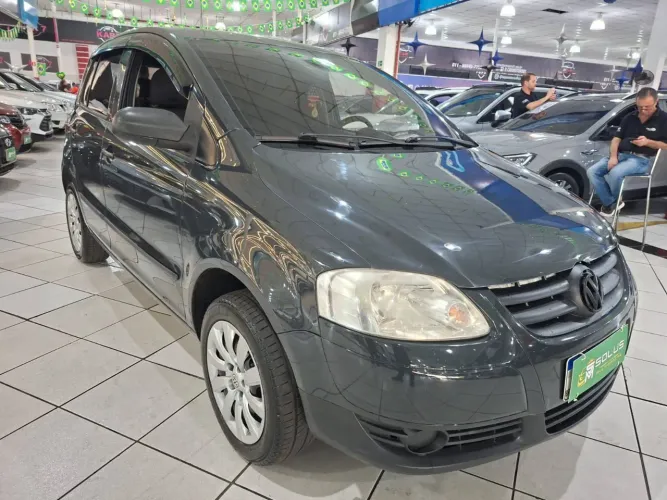 Volkswagen Fox Plus 1.6mi/ 1.6mi Total Flex 8V 4P 2006
