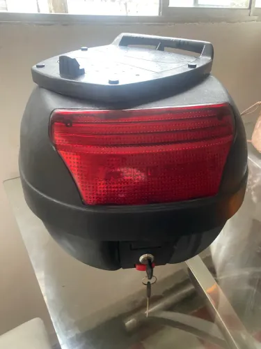 Baú de moto