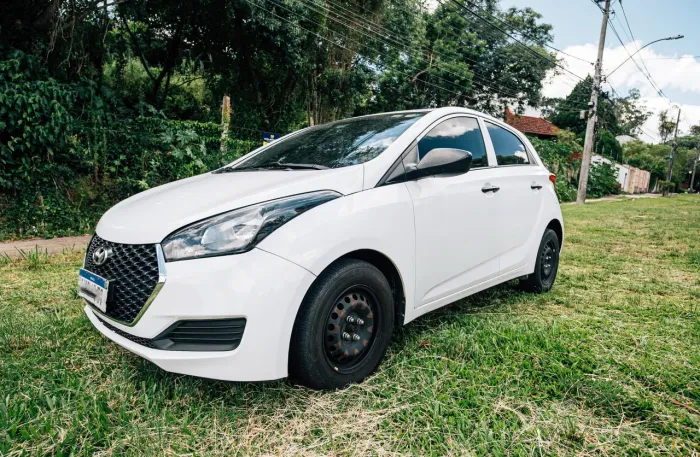 Hyundai HB20 Unique 1.0 Flex 12V Mec. 2019