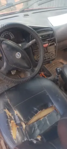 Fiat Strada Working 1.5 MPI 8V CE (álcool) 2002