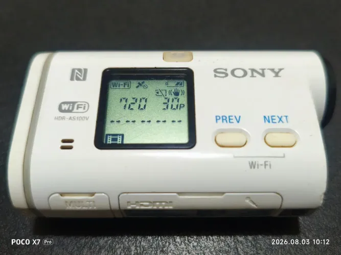 Câmera de vídeo digital HD Sony HDR-AS100V