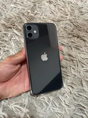 iPhone 11 em perfeito estado!