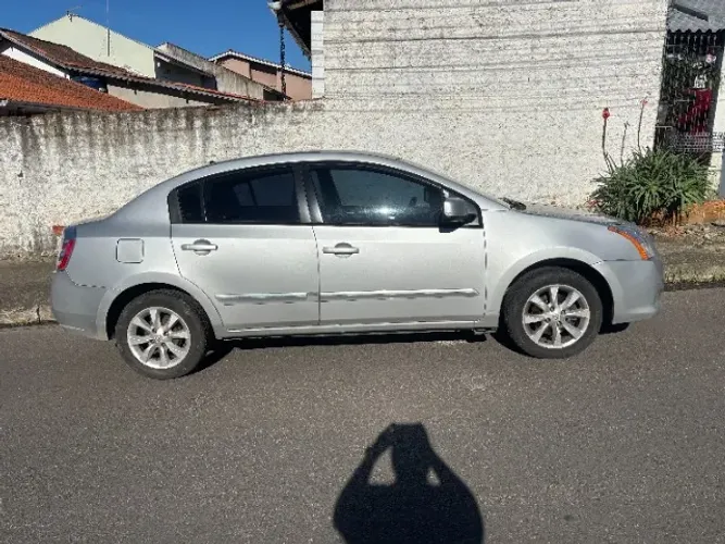 Nissan Sentra S 2.0/ 2.0 Flex Fuel 16V Aut. 2011