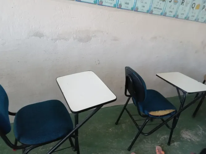 Cadeiras escolares