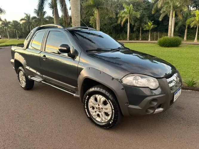 Fiat Strada Adv.1.8 16V Dualogic Flex CD 2012