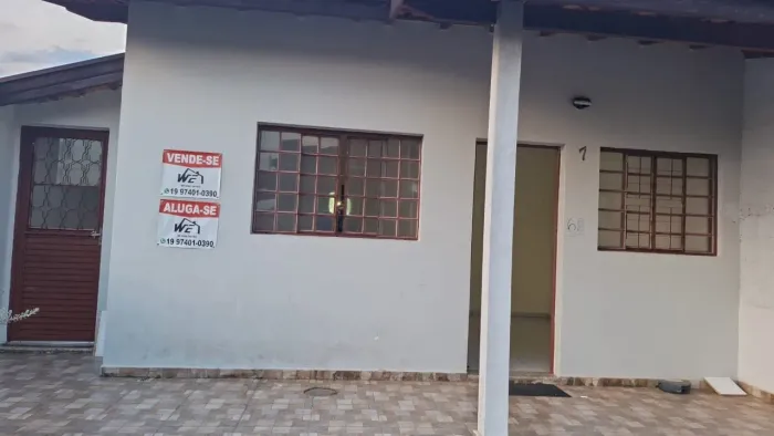 Casa em Condomínio de Luxo na Estância Árvore da Vida, Sumaré-SP: 2 Quartos, 1 Suíte, 2 Sa