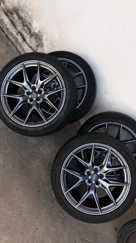 Pneus + Rodas