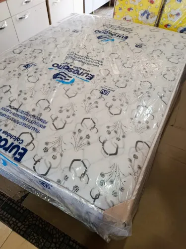 cama semi ortopédica 