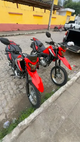 Vende se bros zero km