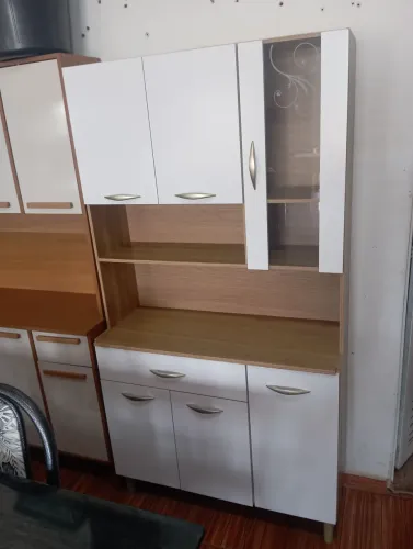 Armário de cozinha novo