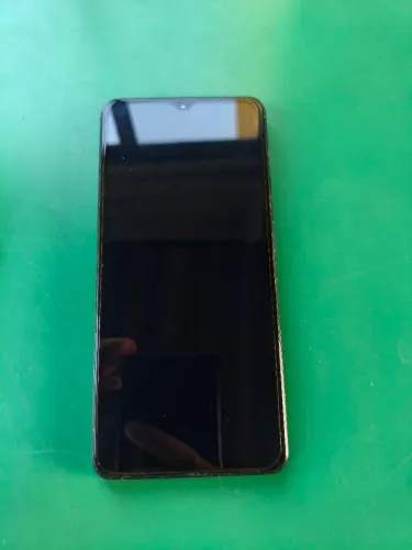 POCO F4