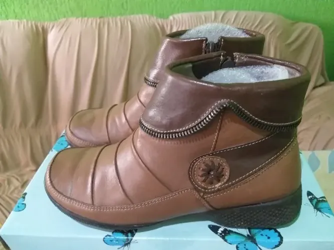 Bota J.gean Número 33