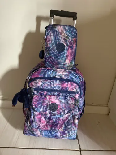 Mochila e estojo Kipling originais