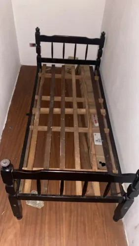 Cama Solteiro Madeira pura