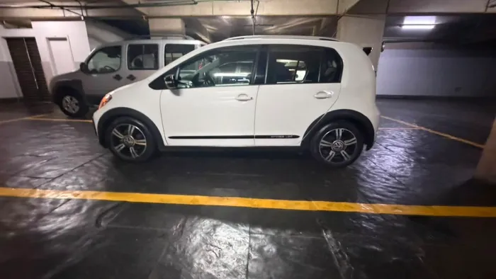 Volkswagen Up! Cross 1.0 TSI Total Flex 12V 5P 2018