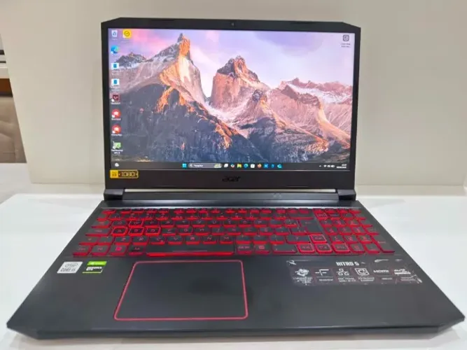 Troco vendo Notebook Acer Nitro Core i5 / GTX 1650 / SSD 512 / 16GB .