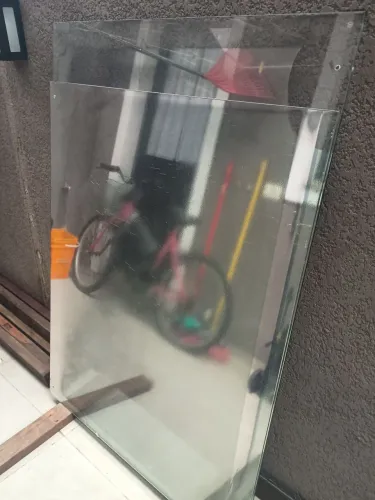 Vendo dois vidros temperado por 100 reais
