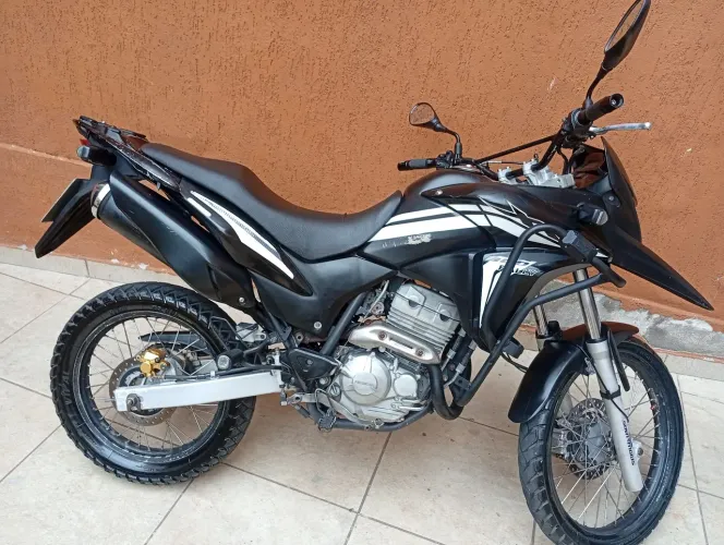 Honda xre Ano 2015 super conservada