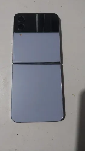 CELULAR ZFLIP 3