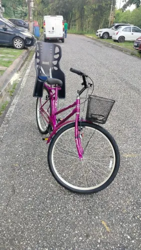 Vendo Bicicleta aro 26 Gênova violeta. R$ 700
