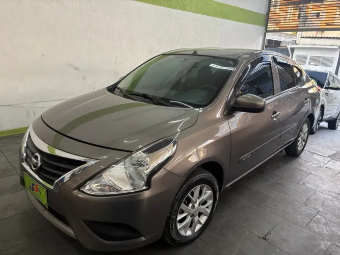 Nissan Versa S 1.0 12V Flexstart 4P Mec. 2017