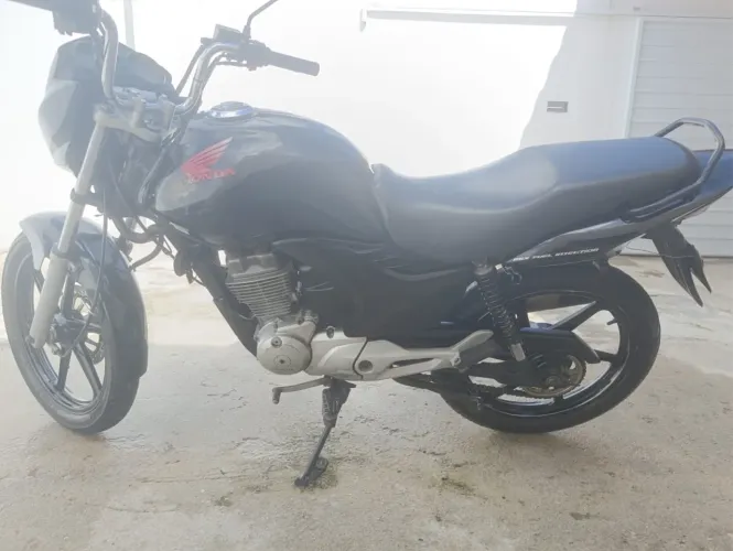Vendo titan 150 ex