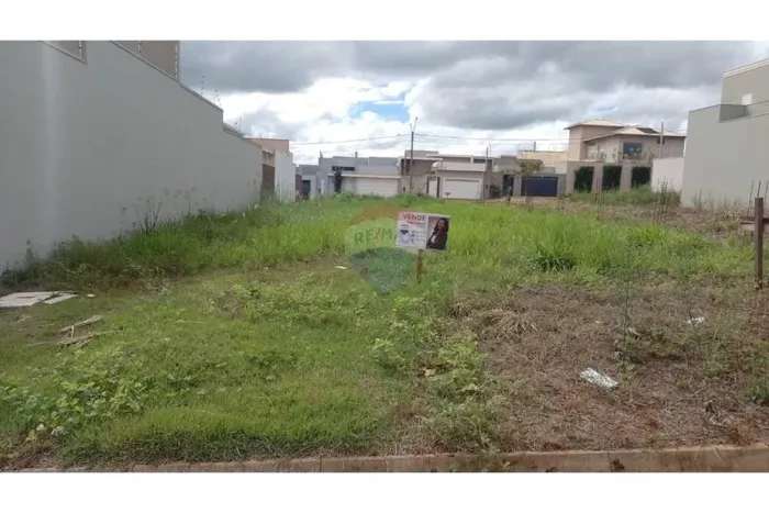 Terreno a venda no Alto da Boa Vista - 215 m²