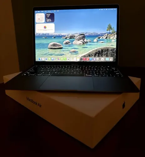 Macbook air M1