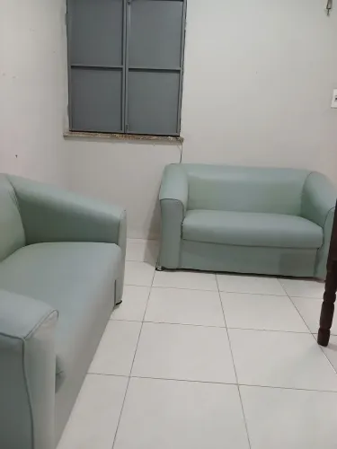 Vende-se 2 sofás em ótimo estado