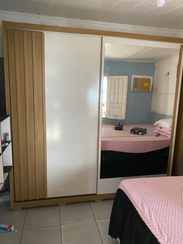 Guarda roupa casal