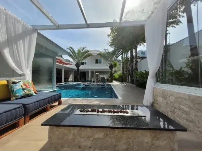 CASA, ALTO PADRÃO COM 6 QUARTOS/ 4 SUÍTES - 600mts ÁREA CONSTRUÍDA