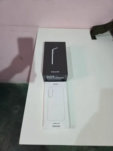Troco Galaxy s25 plus completo