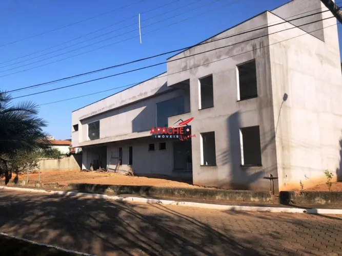 casa em construçao em condominio fechado com cinco suites