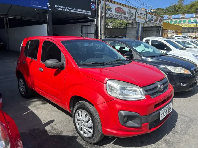 Fiat Uno Attractive 1.0 Flex 6V 5P 2017
