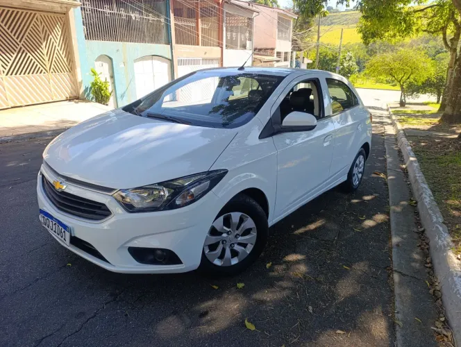 Chevrolet Onix Hatch LT 1.0 8V Flex Mec. 4P 2019