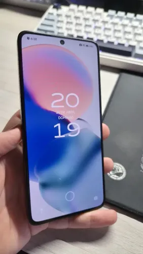 Xiaomi Poco X7 Pro (256GB / 8GB RAM)