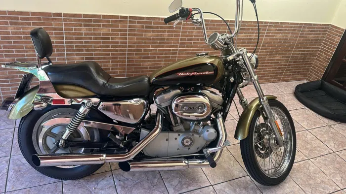 HARLEY 883 custom