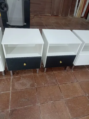 Criado mudo de cabeceira de cama