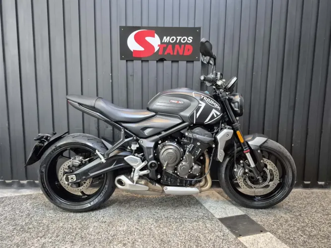 Triumph Trident 660 660 cc