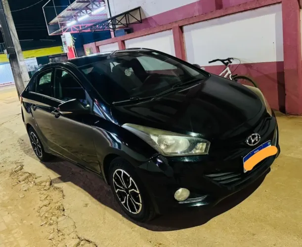 Hyundai HB20S C.style/c.plus1.6 Flex 16V Aut. 4P 2014