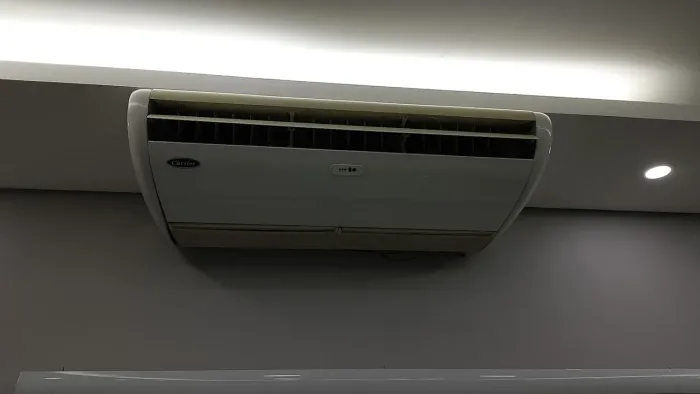Limpeza de ar condicionado split e manutenção