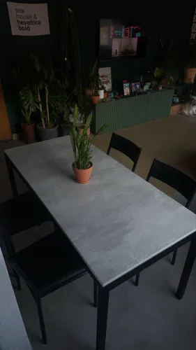 Mesa e Cadeiras Tok Stok
