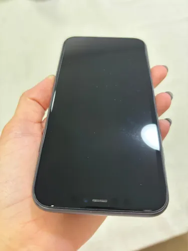 iPhone 11 64GB