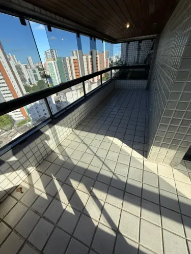 Apartamento para Venda em Recife, Graças, 4 dormitórios, 2 suítes, 5 banheiros, 3 vagas